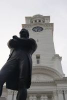 Statue of Raffles