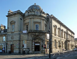 Victoria Art Gallery 