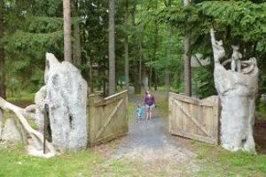 James Tellen Woodland Sculpture Garden