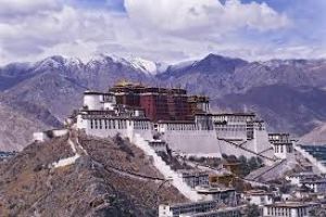 Potala Palace: Lhasa