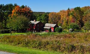 Fruitlands Museum 