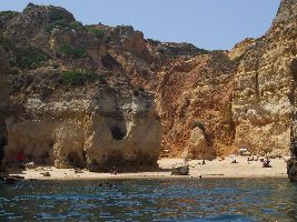 Praia do Camilo