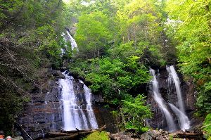 Anna Ruby Falls