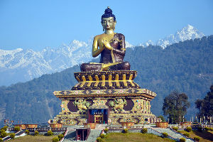 Enchanting 2 Nights & 3Days Ravangla, Namchi & Pelling Tour Package by All India Vacation