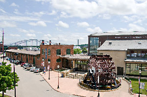 National Mississippi River Museum & Aquarium
