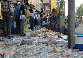 The Sunday book market
