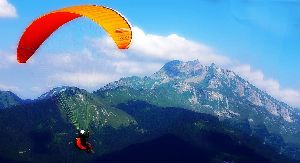 Paragliding