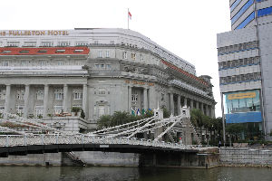Cavenagh Bridge
