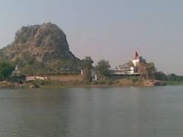 Pench Dam and Reservoir