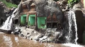 Kalhatti Falls