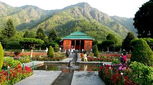 Kashmir Holiday Package with Vaishno Devi for 7night 8 days