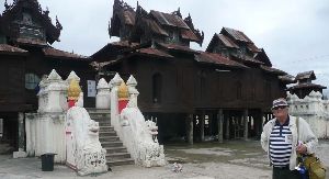 Shwe Yaunghwe Kyaung 