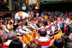 Be A Part Of The Spanish Fiestas
