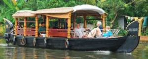 Shikara rides in Alappuzha