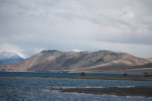 2 Days Leh Airport to Leh - Manali -nubra Valley- Tsomori-pangong Lake Holiday Package