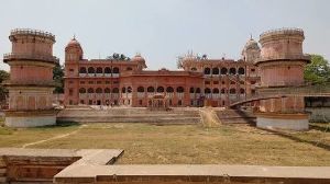 Moti Bagh Palace