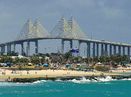 Newton Navarro Bridge