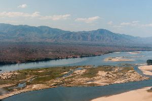 Heart-warming 3 Days 2 Nights Lusaka with Zambia Tour Package