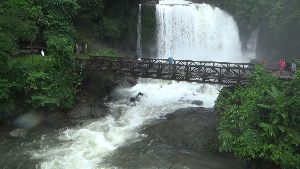 Boorhill Falls 