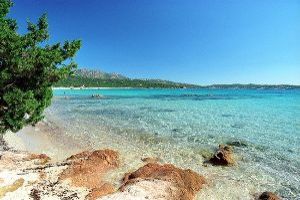Sunbathe on Sardinia