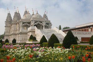 BAPS Shri Swaminarayan Mandir 
