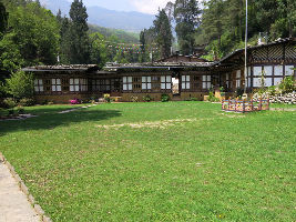 Thruepang Palace