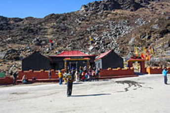 9 Days 8 Nights Tsomgo Lake Hill Vacation Package