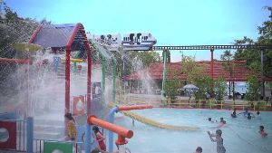 Dreamworld Water Park