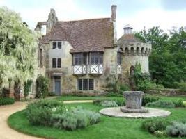 Scotney Castle 