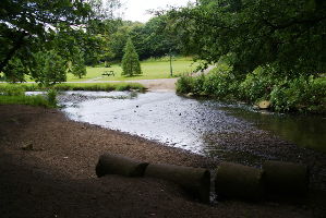 Chadderton Hall Park 