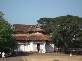Vadakkunnathan Temple