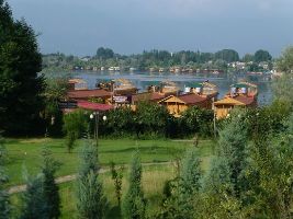 4 Days 3 Nights srinagar Trip Package by READY & GO TOUR AND TRAVELS