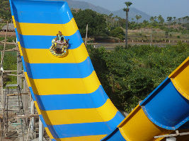 Paravasa Ulagam Water Theme Park