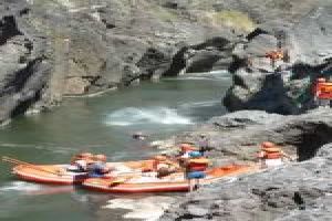 White Water Rafting: Taming The Rough Water
