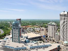 Fallsview Tourist Area