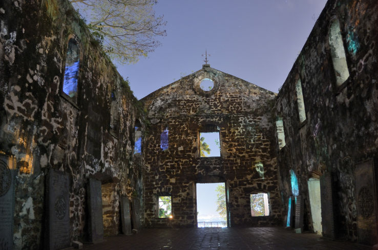 St. Pauls Hill and Church - Bukit St. Paul Trip Packages