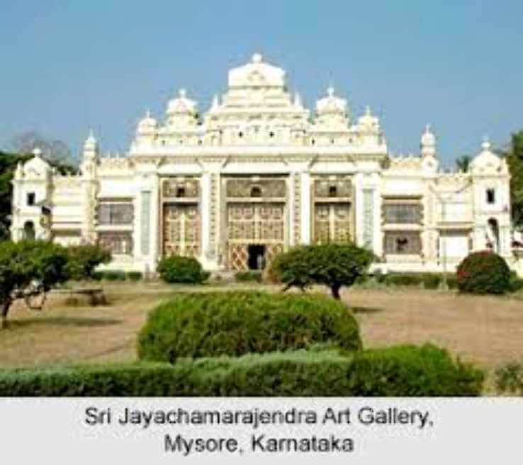 Jayachamarajendra Art Gallery Trip Packages