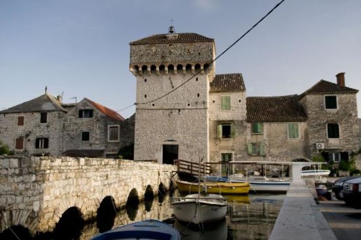 Kastilac Trip Packages