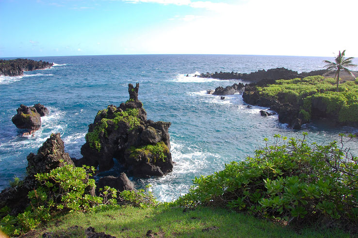Wai anapanapa State Park Trip Packages