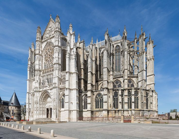 Beauvais Cathedral Trip Packages