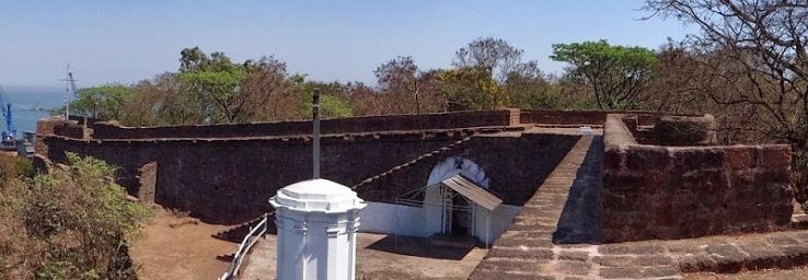 Mormugao Fort Trip Packages