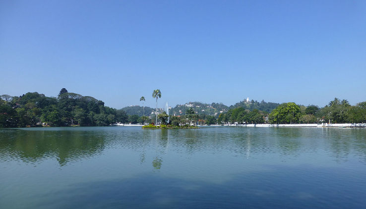 Amazing 4 Days 3 Nights Pinnawala - Kandy Vacation Package