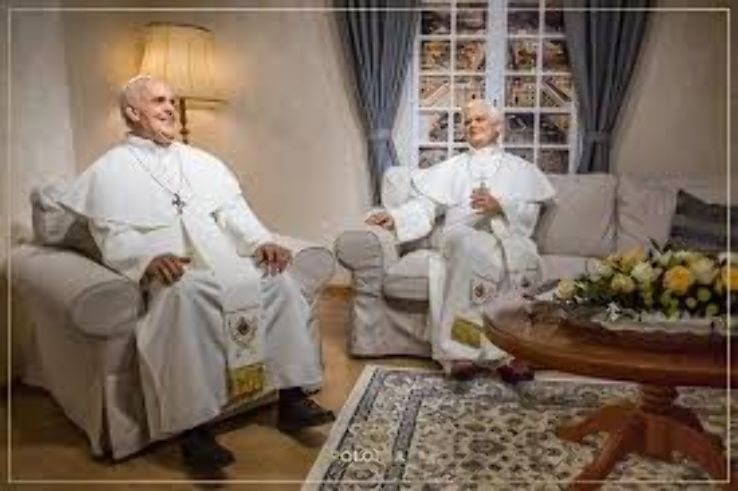 Polonia Wax Museum Trip Packages