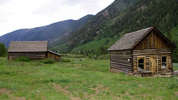 Ghost towns Trip Packages