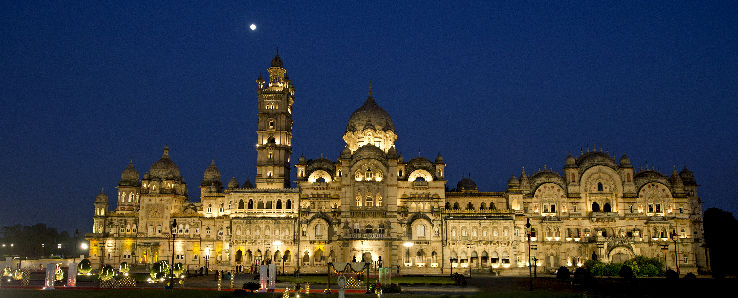 Laxmi Vilas Palace Trip Packages