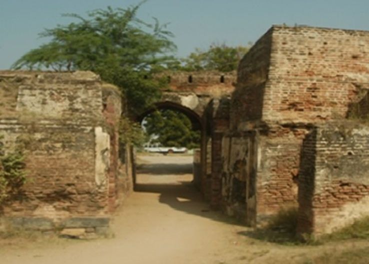 JAGITYAL FORT  Trip Packages