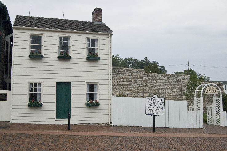 Mark Twain Boyhood Home & Museum  Trip Packages