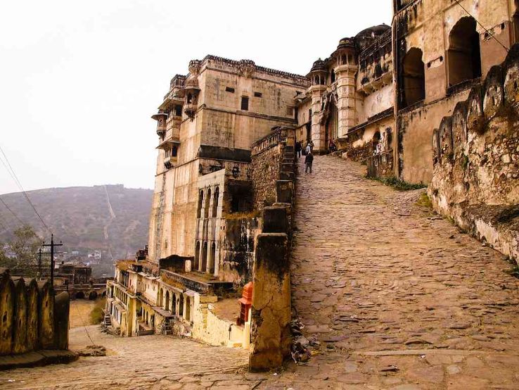 Tara Garh Palace Trip Packages