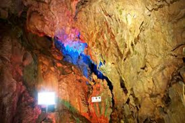 Ryuga Cave Trip Packages