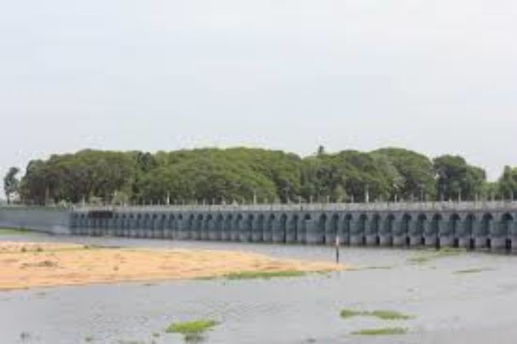 Kallanai Dam Trip Packages